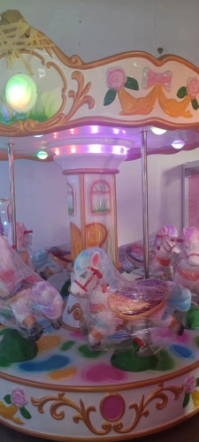 Детская карусель "Королевская свита", карусель аттракцион фото 2