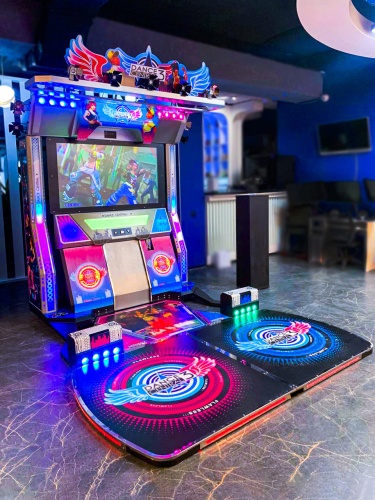 Танцевальный автомат, аппарат «Dance Central 3» фото 2